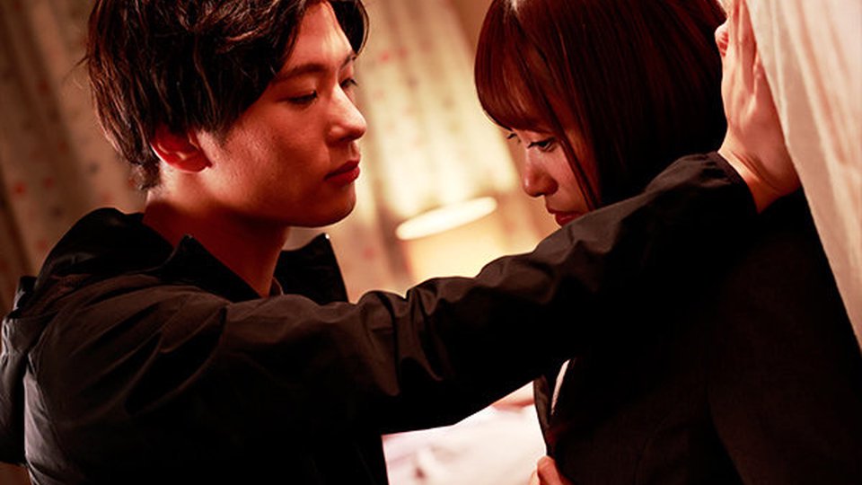 クールな彼氏に独占欲を燃やす!嫉妬に身を焦がす恋人同士の甘い夜